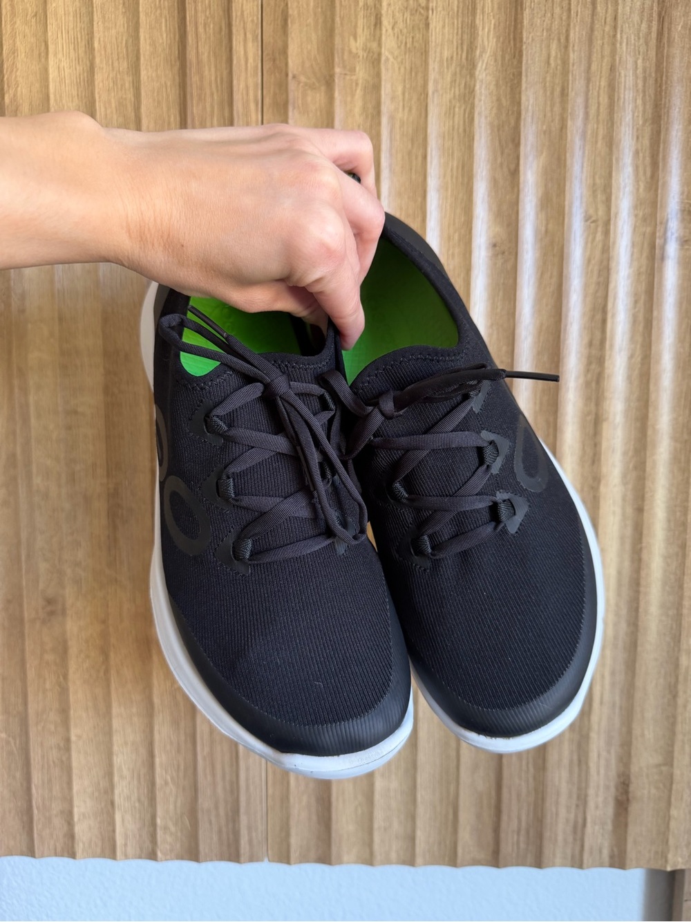 OOFOS Oomg Sport LS Recovery Sneaker Shoes - Picture 2 of 7